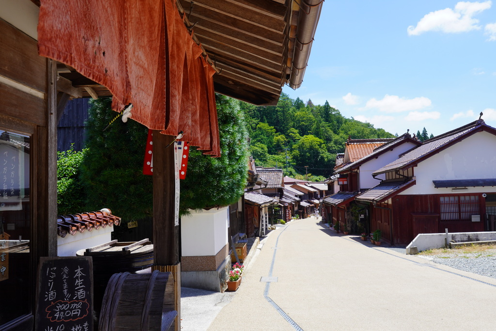 【山陽景點】【岡山景點】岡山秘境吹屋故鄉村｜紅銅色山村的百年風華，穿越時光的靜謐旅程