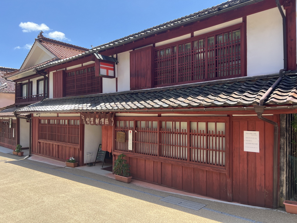 【山陽景點】【岡山景點】岡山秘境吹屋故鄉村｜紅銅色山村的百年風華，穿越時光的靜謐旅程